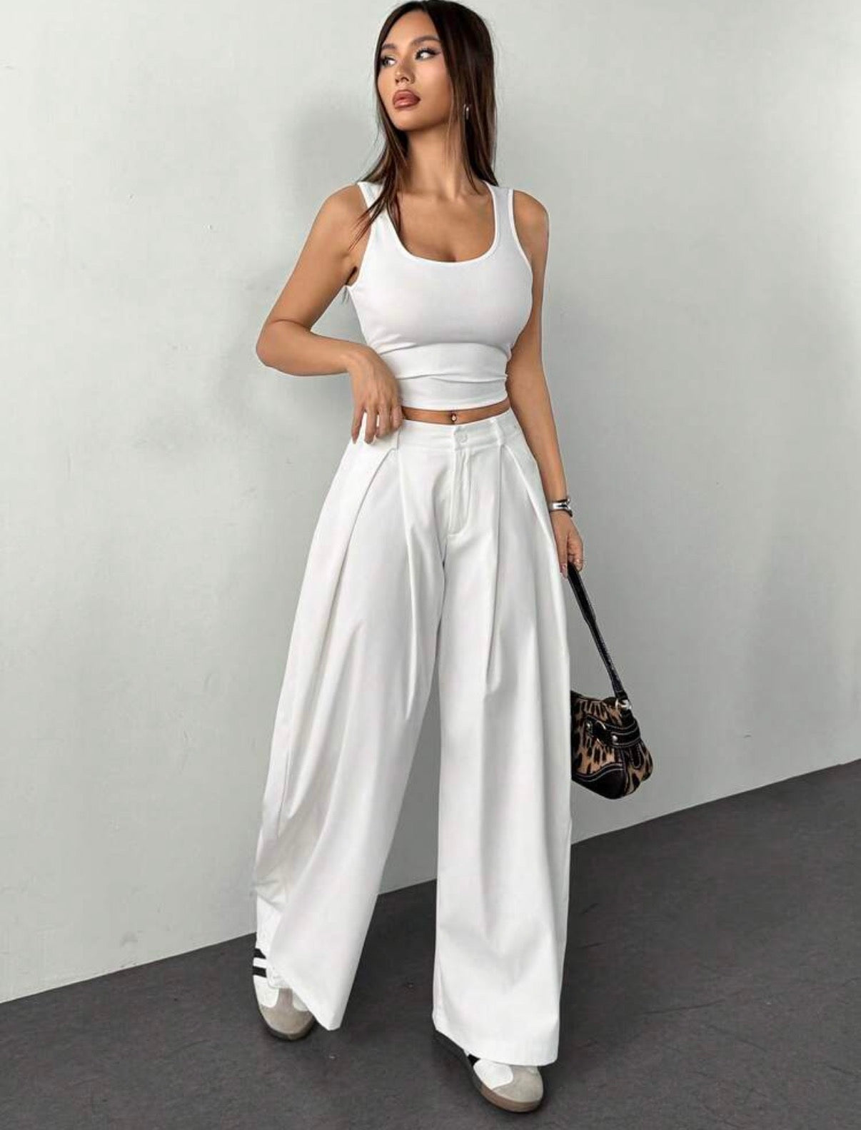 Essential Wide-Leg Pants